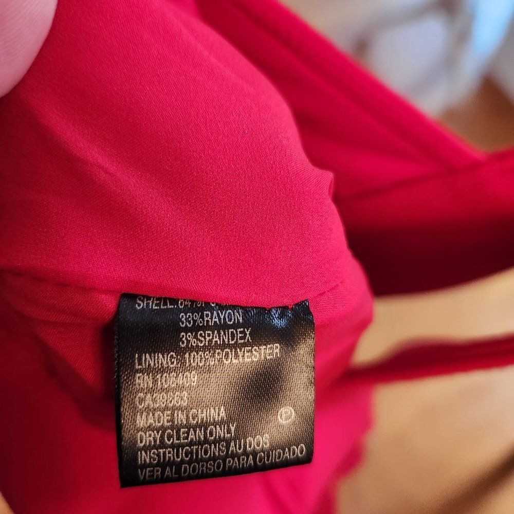 Stunning red sheath dress - NWT - Picture 9 of 15